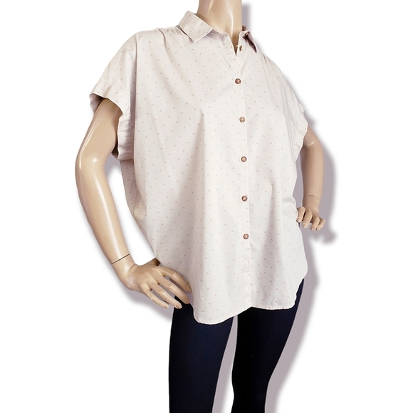 Soho Threads Cream & Red Geometric Oversized Boxy Dolman Sleeve Button Up Blouse - Picture 5 of 8
